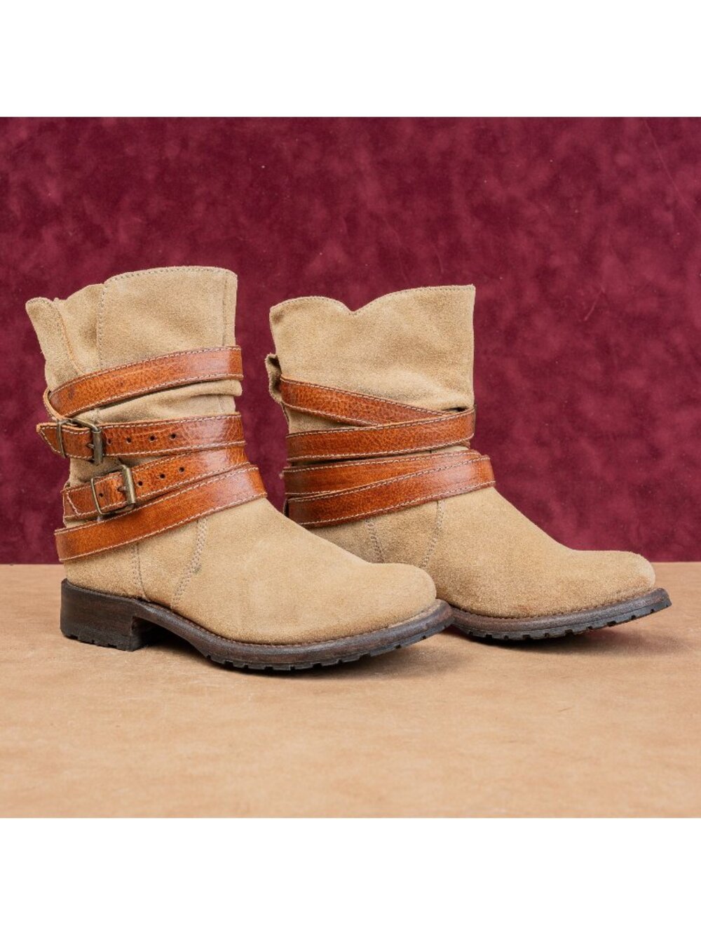 Sendra Women Sand Suede Slip-on Boho Cottage Moto Lug Ankle Boots sz 6